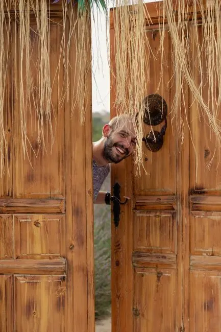 The Expression on Your Face at the Moment of Entry (Image Credits: Pexels)