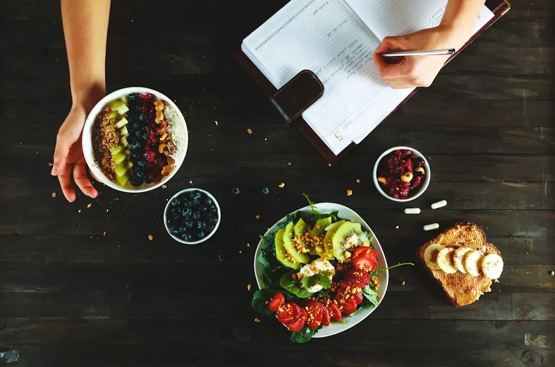 4. Personalized Nutrition Is Replacing One-Size-Fits-All Dietary Advice (Image Credits: Unsplash)