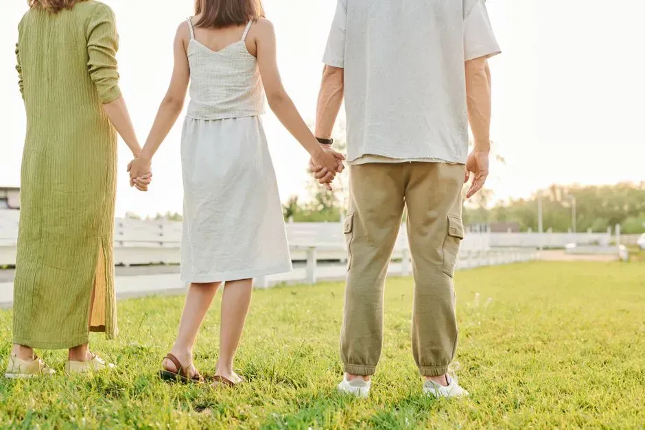 Perceived favoritism between siblings or in-laws (Image Credits: Pexels)