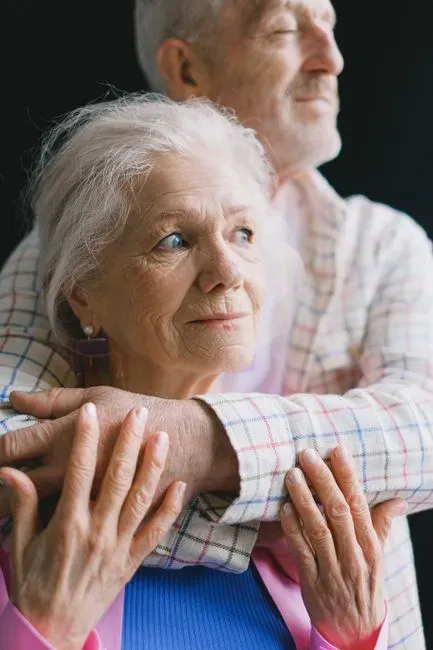 5. The "Age in Bonds" Investment Rule (Image Credits: Pexels)