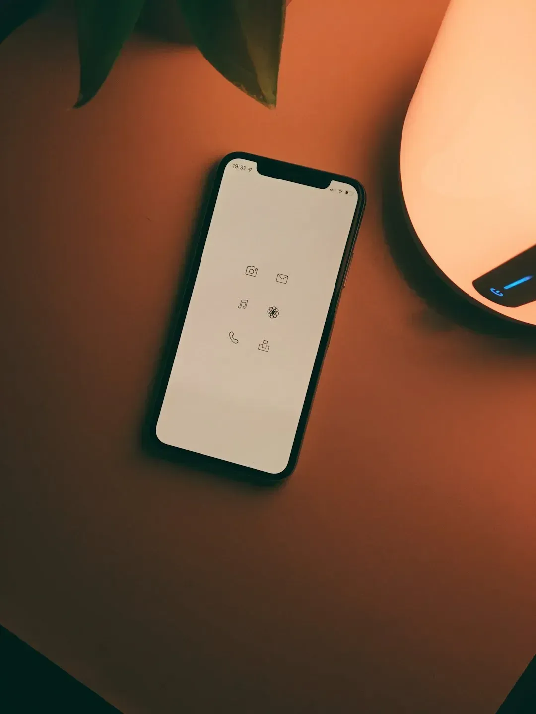 1. Glancing at your phone throughout the date (Image Credits: Unsplash)