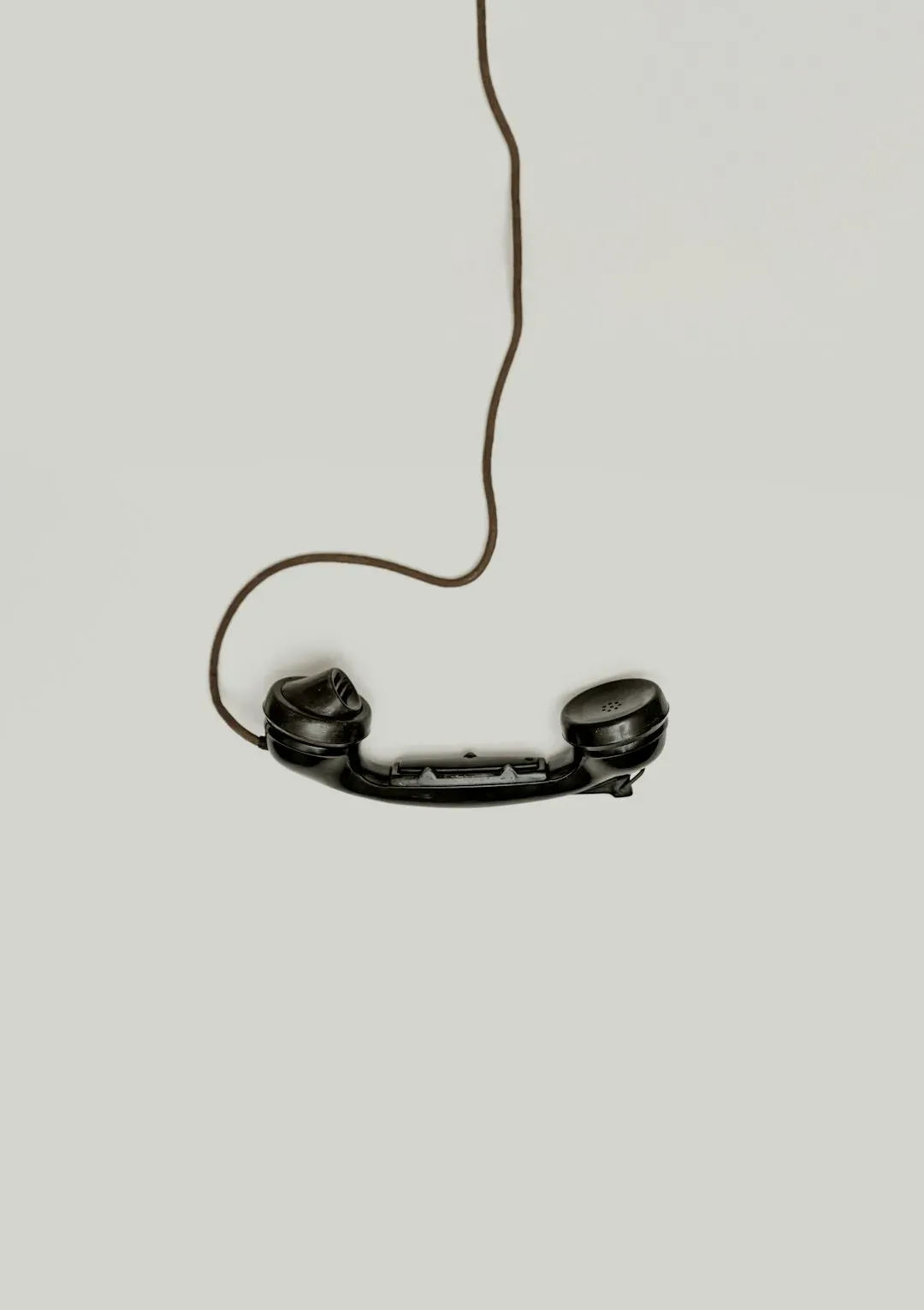 4. You Prefer Calling Over Texting (Image Credits: Unsplash)