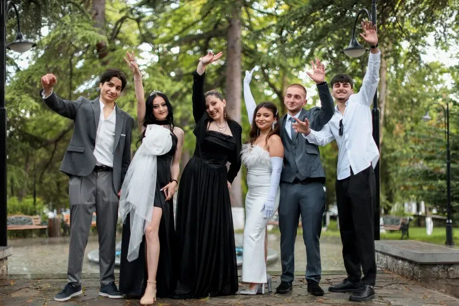 5. Prom: A Formal Event That Rivals a Wedding in Scale (Image Credits: Pexels)