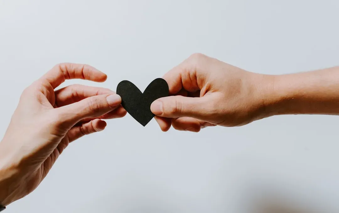Autonomy Within Partnership: The Science of Staying Yourself (Image Credits: Unsplash)