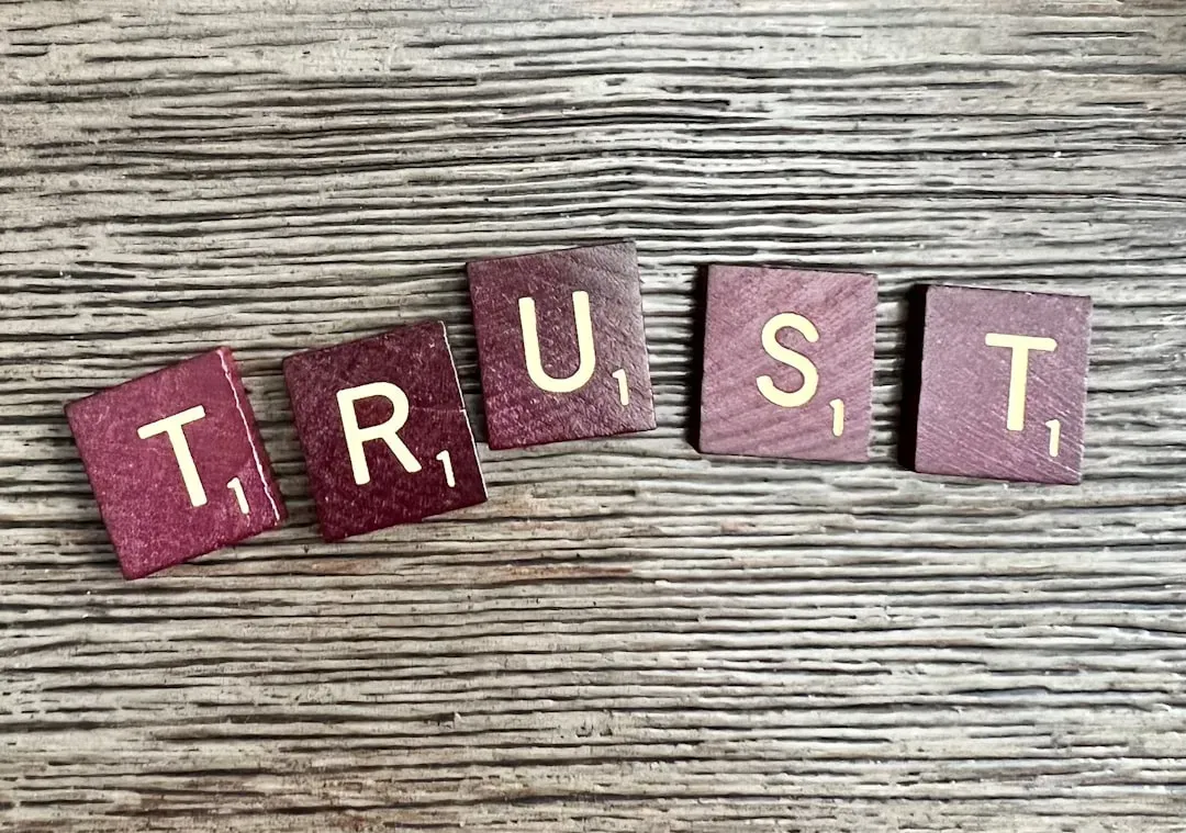 Inconsistent honesty about small things (Image Credits: Unsplash)