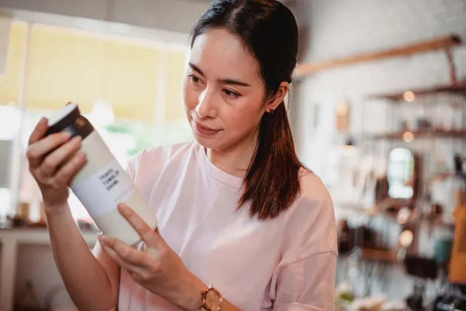8. Reading Ingredient Labels Closely (Image Credits: Pexels)