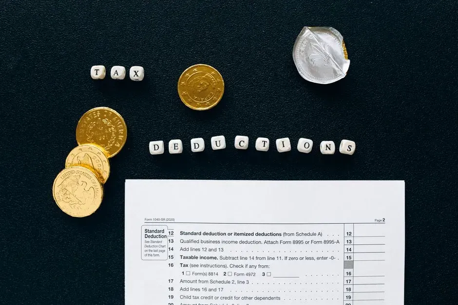 4. Claim It Regardless of Whether You Itemize or Take the Standard Deduction (Image Credits: Pexels)