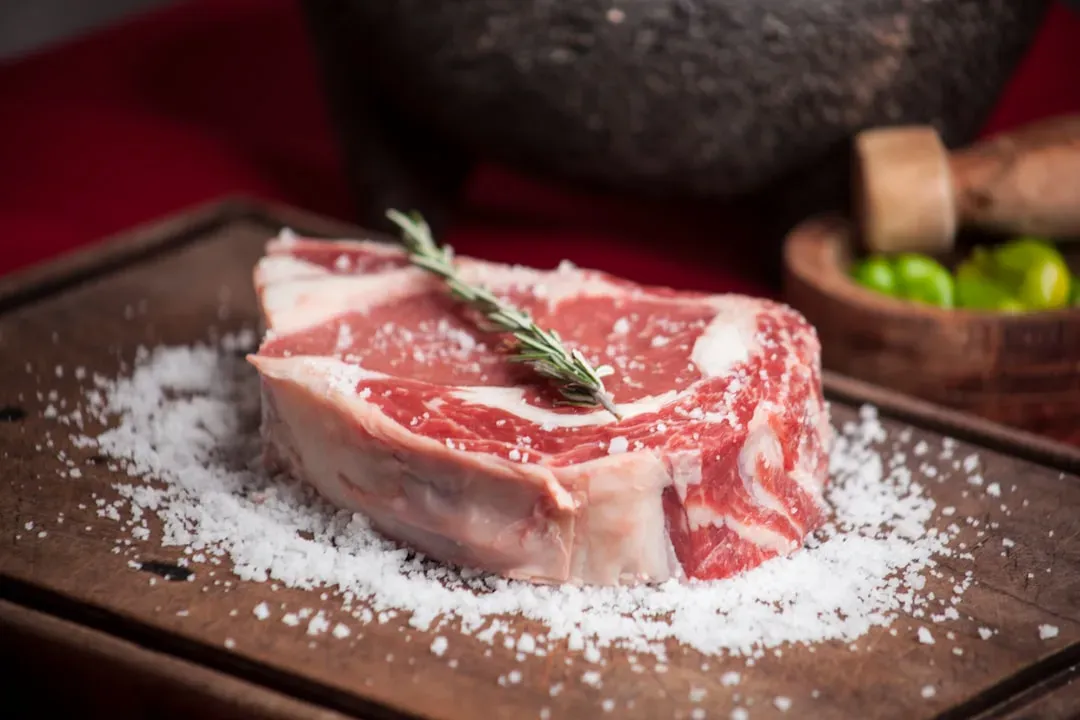 6. "Wagyu" or "Kobe" Beef Without Certification (Image Credits: Unsplash)
