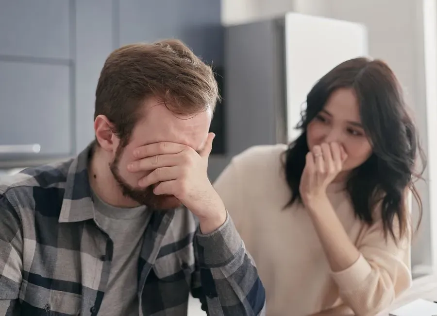 7. Dividing mental and emotional labor fairly (Image Credits: Pexels)