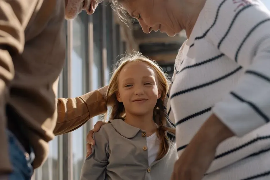 3. No Secrets Between Grandkids and Their Parents (Image Credits: Pexels)