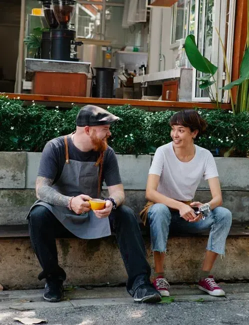 8. Asking too many personal questions to be friendly (Image Credits: Pexels)