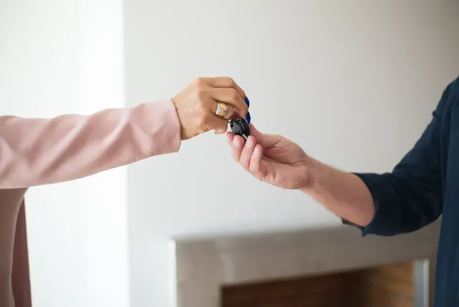 8. Buyers are moving shorter distances, which quietly limits their choices (Image Credits: Pexels)