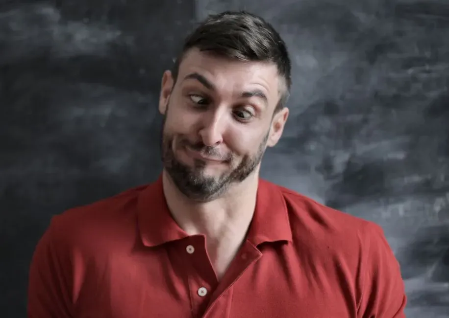 5. Humor That Stopped Evolving Around 2003 (Image Credits: Pexels)
