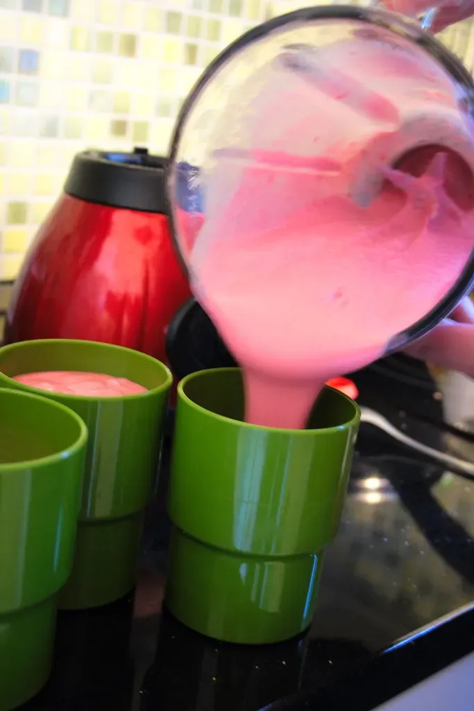 10. Juice Bar Smoothies (V31S70, Flickr, <a href="https://creativecommons.org/licenses/by/2.0/" target="_blank" rel="noopener">CC BY 2.0</a>)