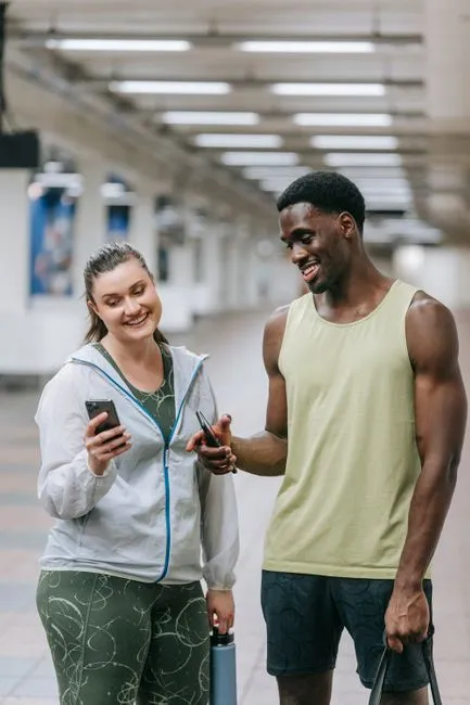 3. Complimenting Her Appearance Tied to a Weight Change (Image Credits: Pexels)