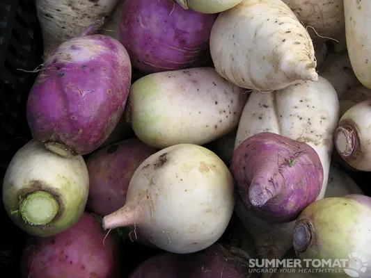 3. Turnips (SummerTomato, Flickr, <a href="https://creativecommons.org/licenses/by/2.0/" target="_blank" rel="noopener">CC BY 2.0</a>)
