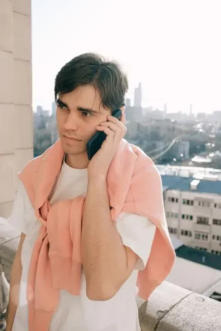 1. Insisting on phone calls instead of texting or messaging (Image Credits: Pexels)