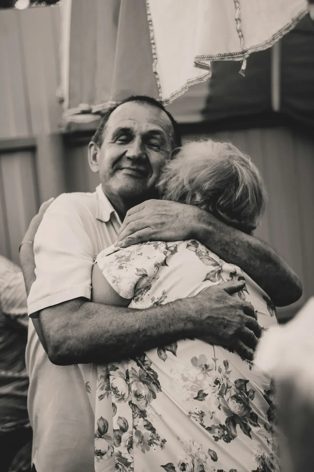 Offering Unconditional Emotional Support (Image Credits: Unsplash)