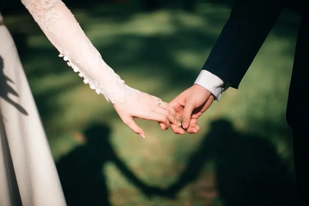 7. They Invested in the Relationship as a Living Thing That Needed Tending (Image Credits: Unsplash)