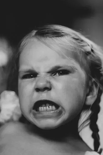 4. Persistent aggression toward peers or siblings (Image Credits: Pexels)