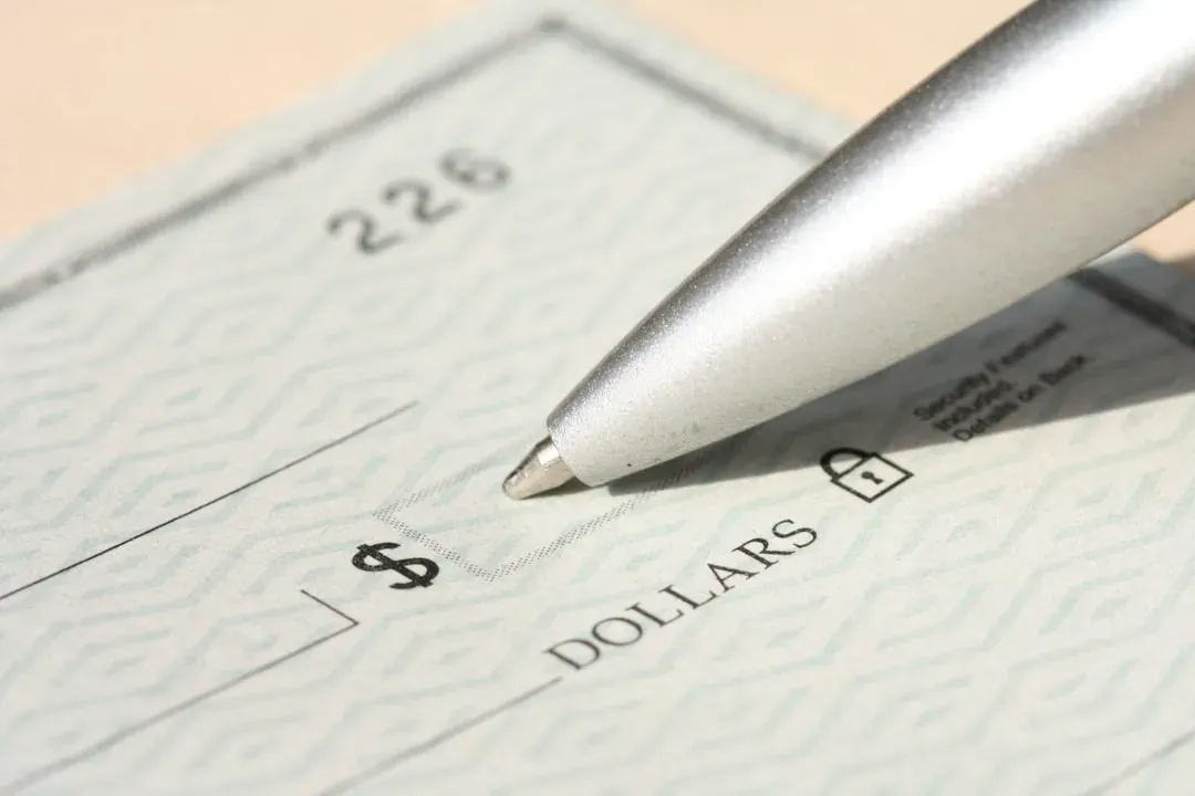 Paycheck-based transfers behave differently than round-ups (Image Credits: Unsplash)