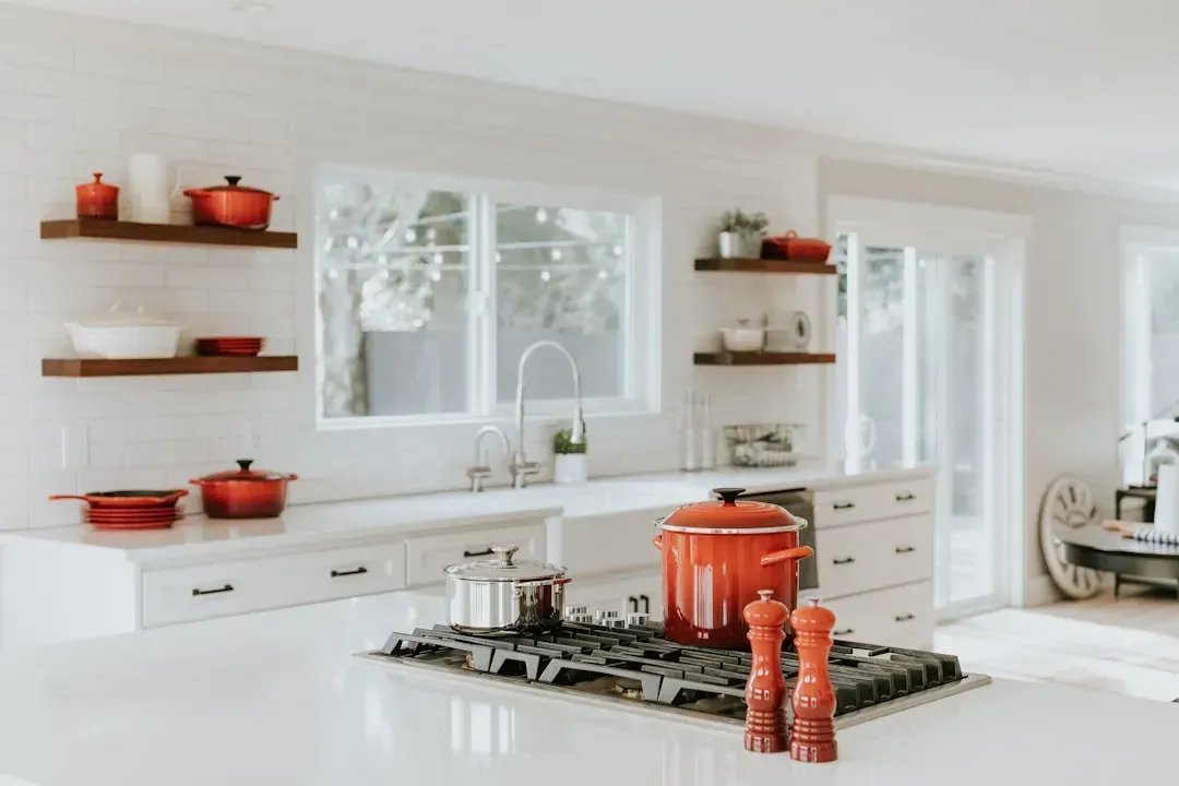 4. Open shelving in place of real storage (Image Credits: Unsplash)