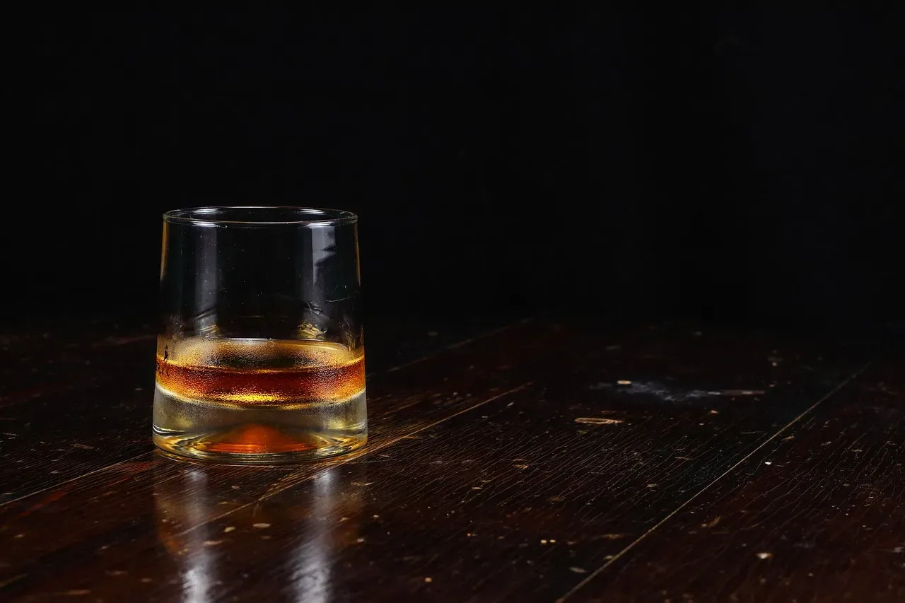 4. Substance use or addiction concerns (Image Credits: Pixabay)