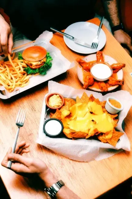 Fast casual chains are winning on quality, not just speed (Image Credits: Pexels)