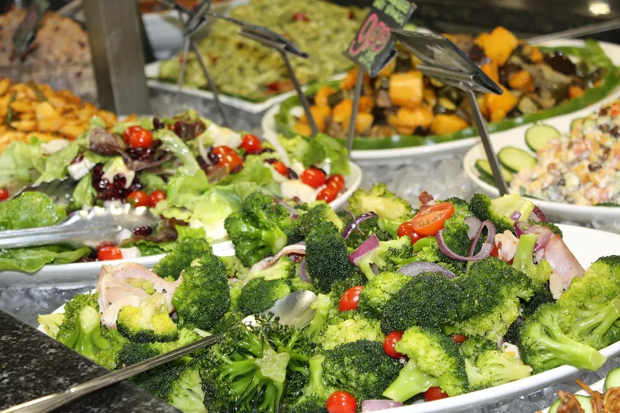 7. Pre-made deli salads and prepared foods (Image Credits: Pixabay)