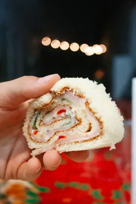 9. Turkey and cheese roll-ups (Image Credits: Pexels)