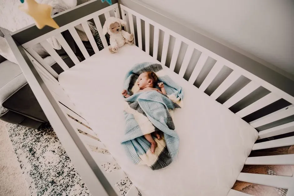 Why White Noise Became a Household Rule (Image Credits: Pexels)