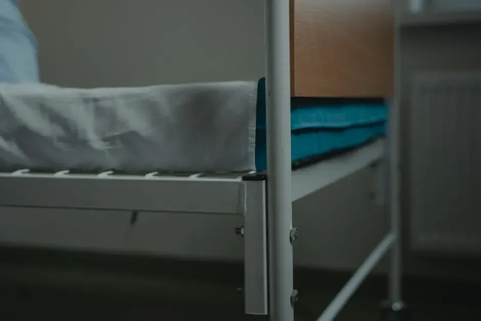 5. Adult Portable Bed Rails (Image Credits: Pexels)