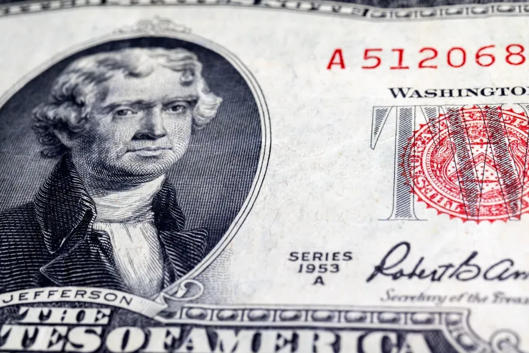 The 1928 Red Seal Note: One of the Most Valuable Series (Image Credits: Unsplash)