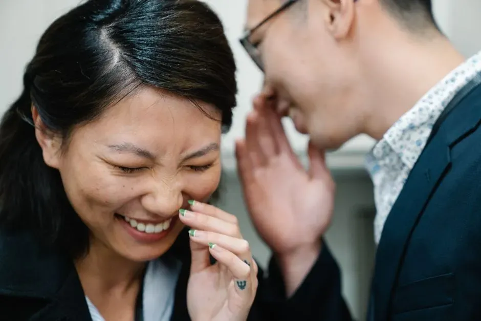 3. Gossiping about other kids or parents in earshot (Image Credits: Pexels)