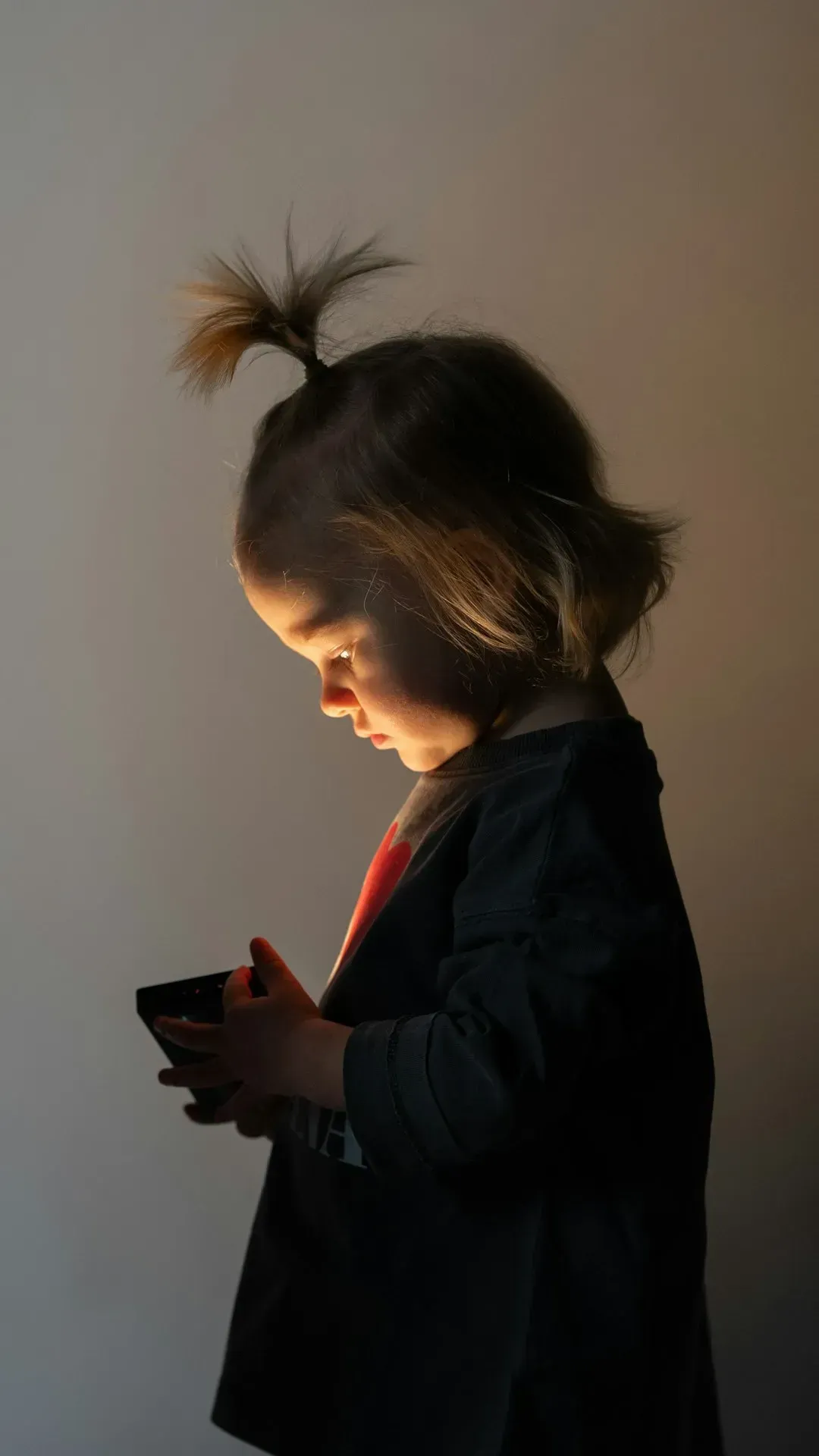 3. Unlimited and Unmonitored Screen Time at Home (Image Credits: Unsplash)