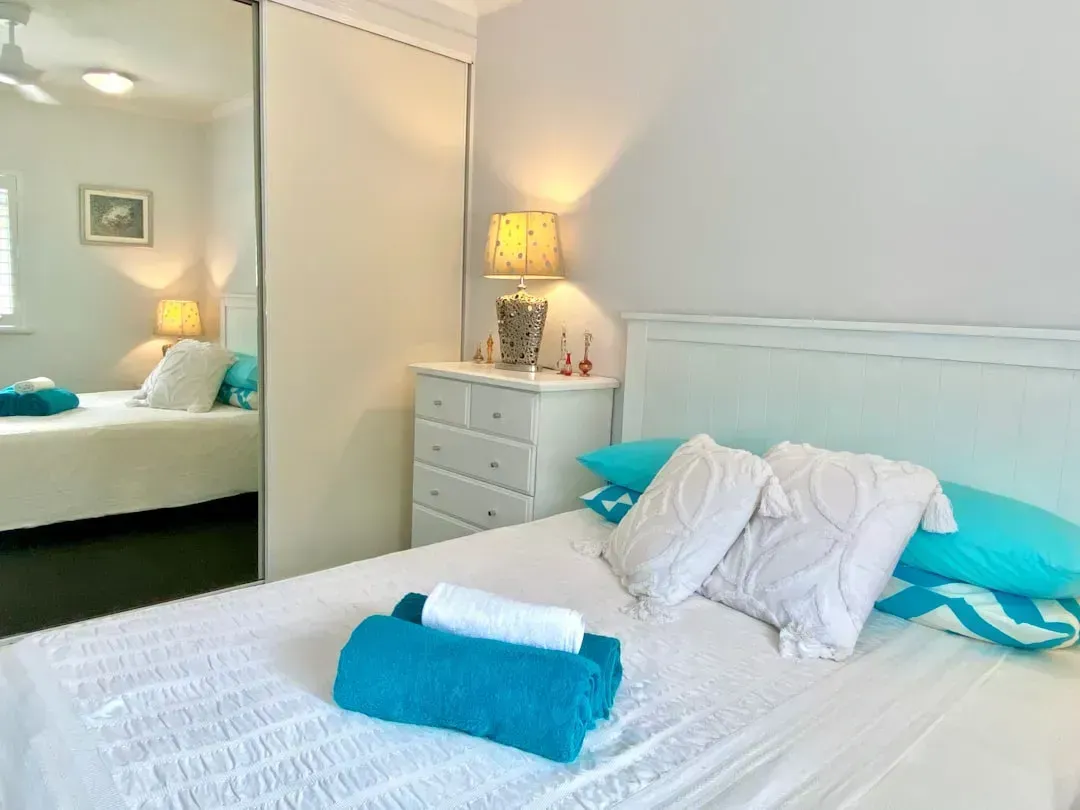 1. Making the Bed Every Morning (Image Credits: Unsplash)