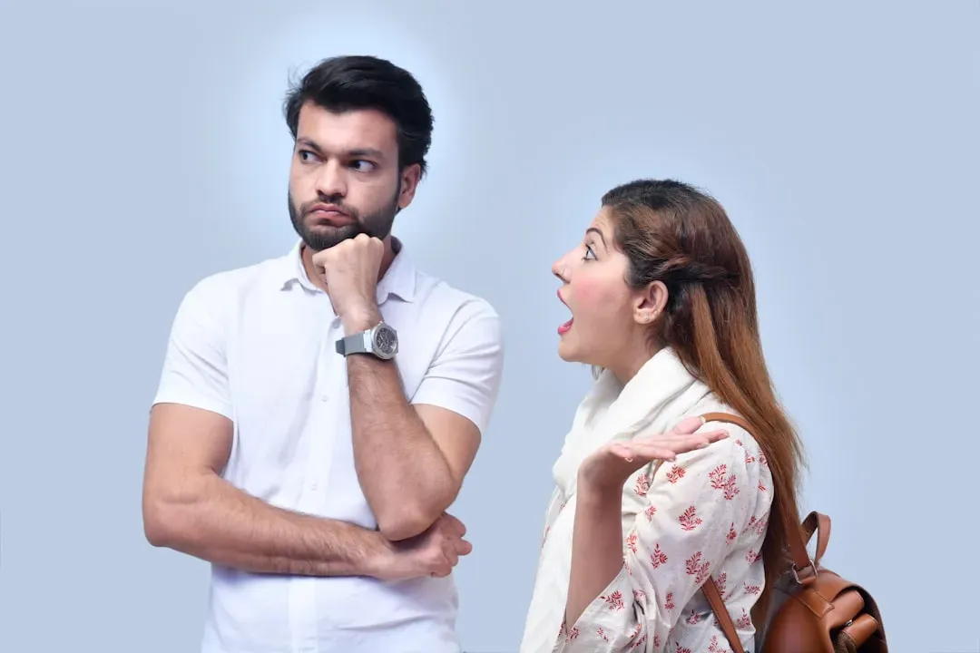 2. Pathological Jealousy and Possessiveness (Image Credits: Unsplash)