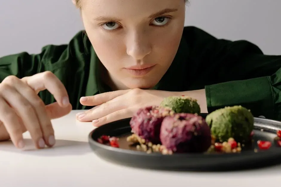 The Orthorexia Warning: When "Eating Well" Becomes an Obsession (Image Credits: Pexels)