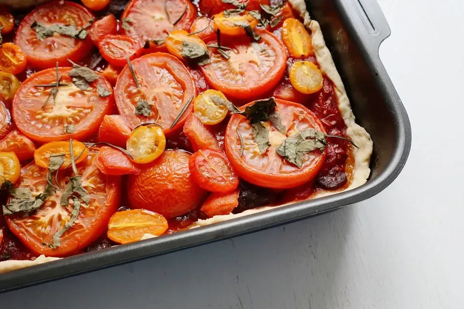 Tomato Pie: The Summer Dish That Deserves a Year-Round Reputation (Image Credits: Pexels)