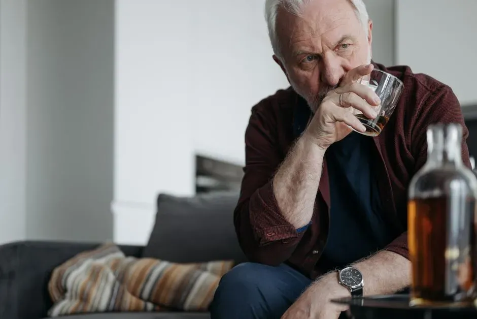 9. Heavy Drinking or Relying on Substances (Image Credits: Pexels)