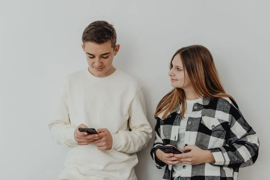 Monitoring and checking behavior (Image Credits: Pexels)