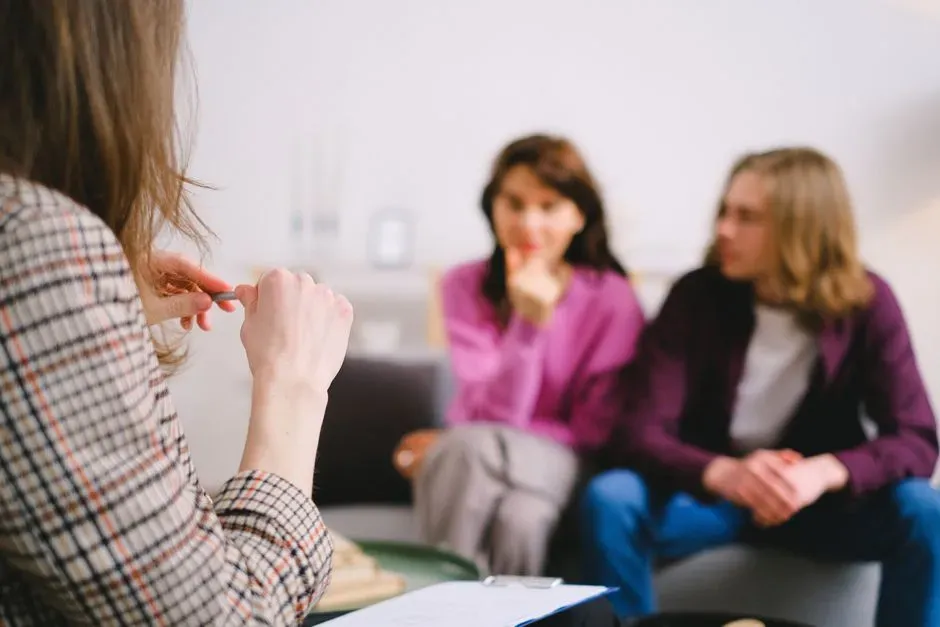 7. One partner carries the emotional weight alone (Image Credits: Pexels)