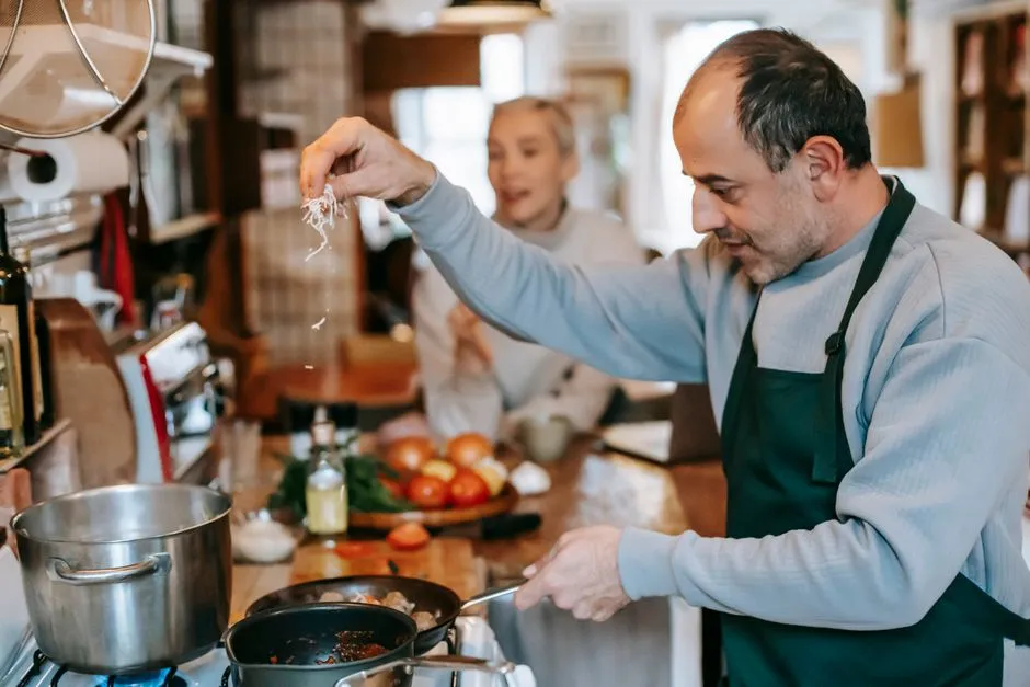 The Mental Health Case for Cooking Is Growing (Image Credits: Pexels)