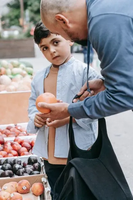 3. Ignoring a Child Who Is Disrupting Other People (Image Credits: Pexels)