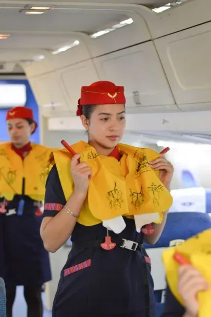 7. Delays cost crews far more than they cost passengers (Image Credits: Pexels)