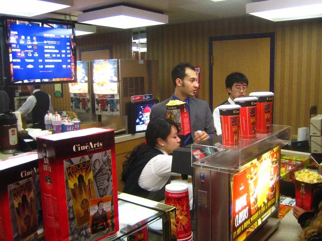 Why Theaters Price Snacks This Way (rick, Flickr, <a href="https://creativecommons.org/licenses/by/2.0/" target="_blank" rel="noopener">CC BY 2.0</a>)
