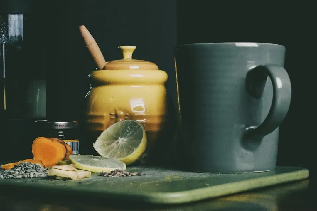 8. Applying Casual, Unvetted Home Remedies to Everything (Image Credits: Unsplash)
