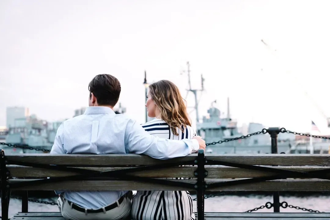 4. Bringing Up Her Goals and Independence to Gauge His Reaction (Image Credits: Unsplash)