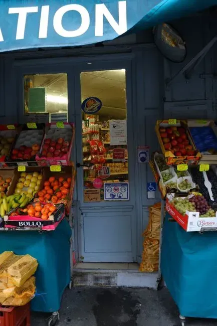 6. Produce placed right at the entrance (Image Credits: Pexels)
