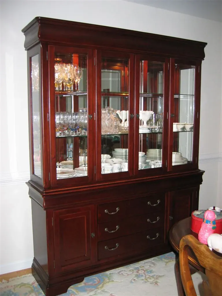 3. The China Cabinet Full of Dishes No One Uses (bnilsen, Flickr, <a href="https://creativecommons.org/licenses/by-sa/2.0/" target="_blank" rel="noopener">CC BY-SA 2.0</a>)